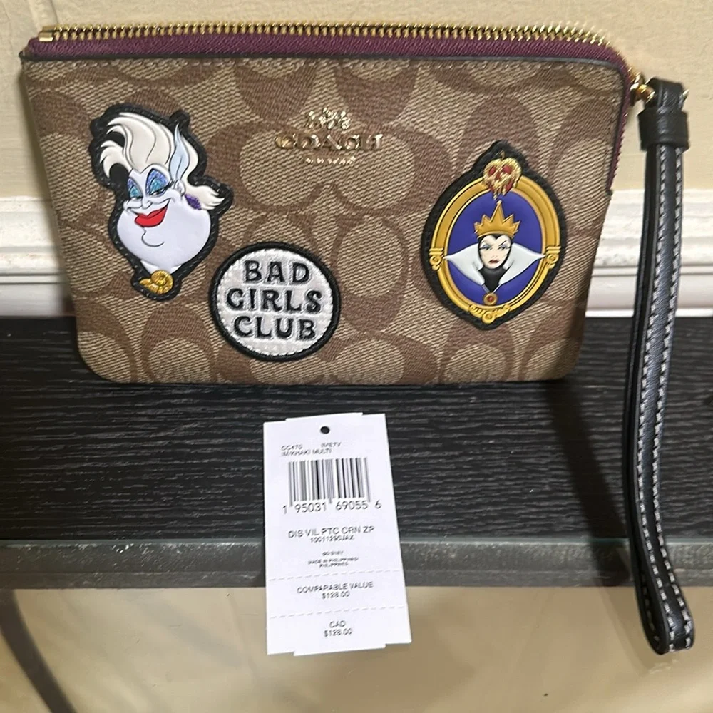 Coach Disney Evil Queen / Bad Girls Club Set - Picture 9 of 12